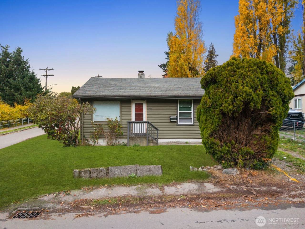 702 Director Street - Photo 1