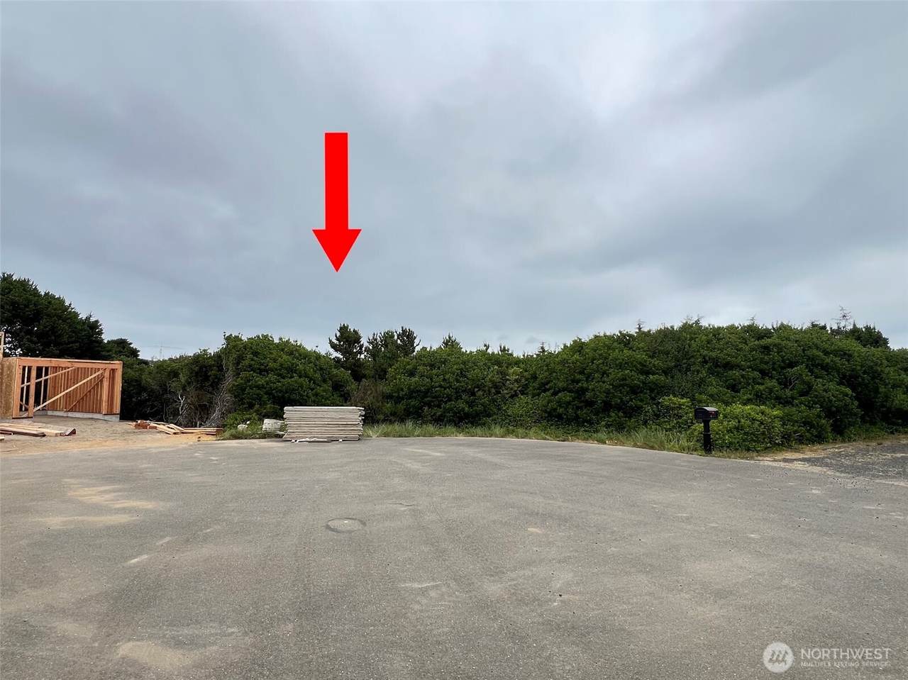 719 Reporter Ct Sw - Photo 1