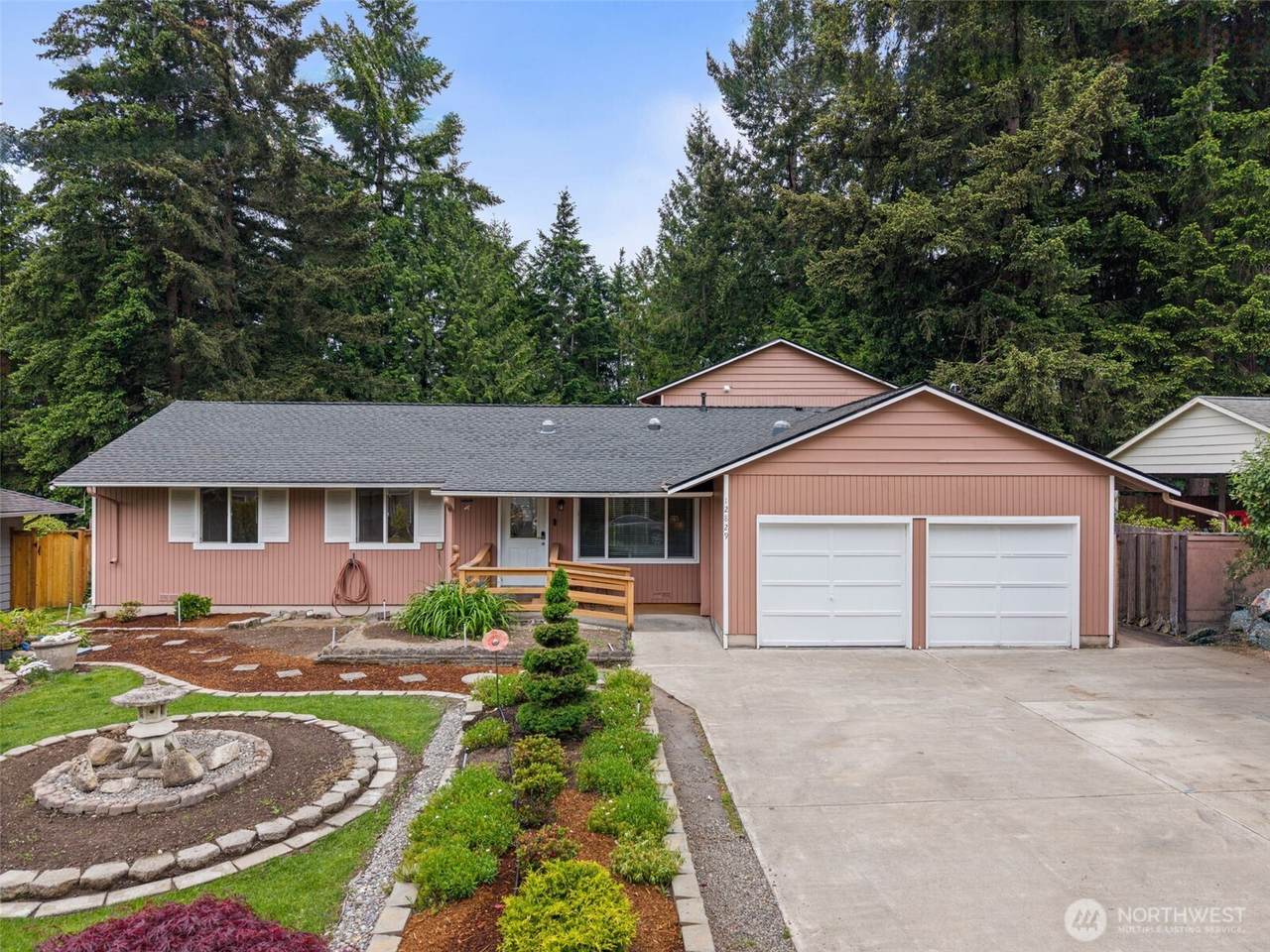 12829 109th Avenue - Photo 1