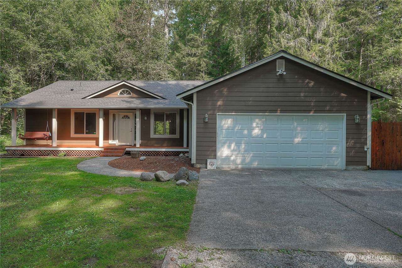33110 27th Avenue - Photo 1