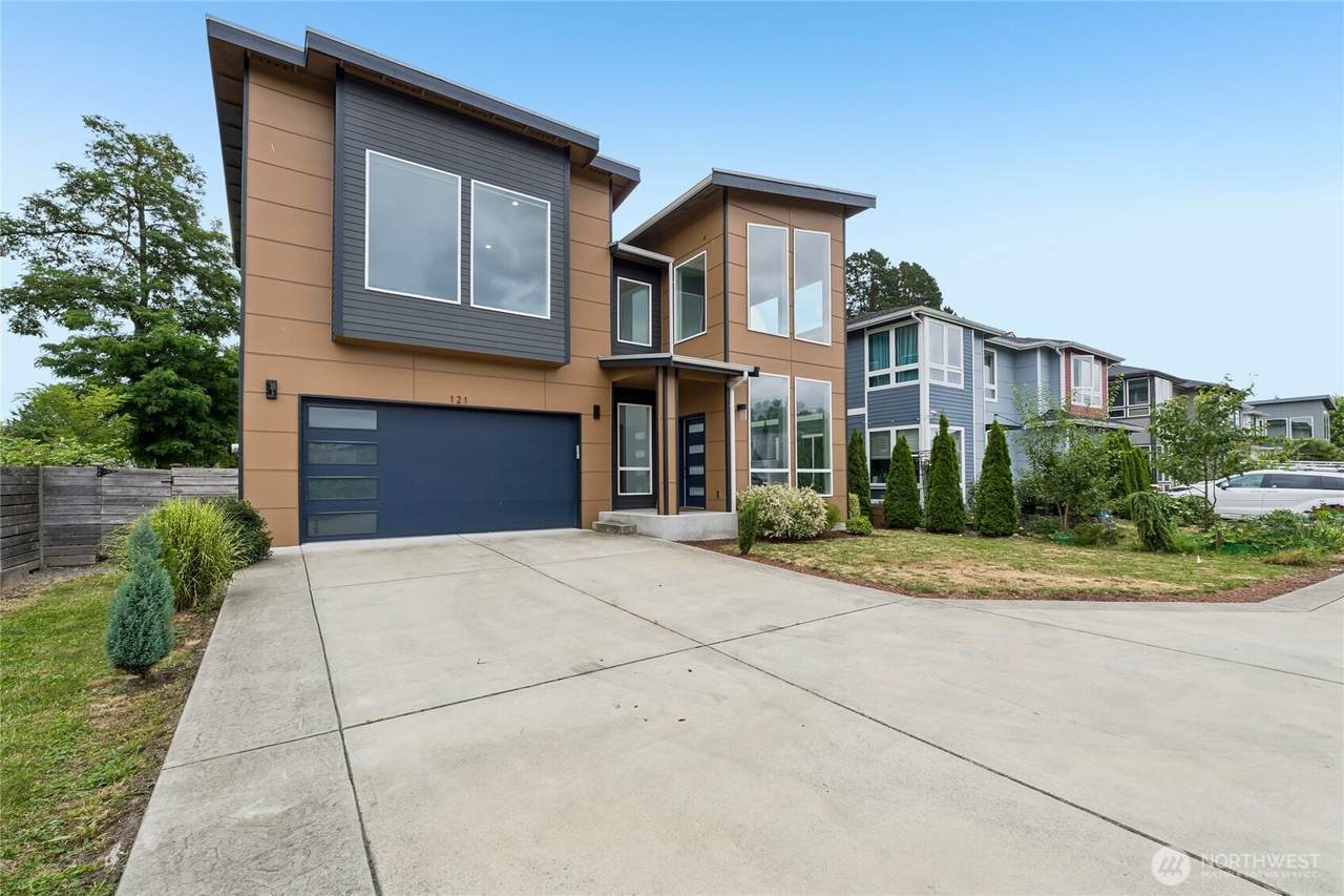 121 Palisades Place - Photo 1