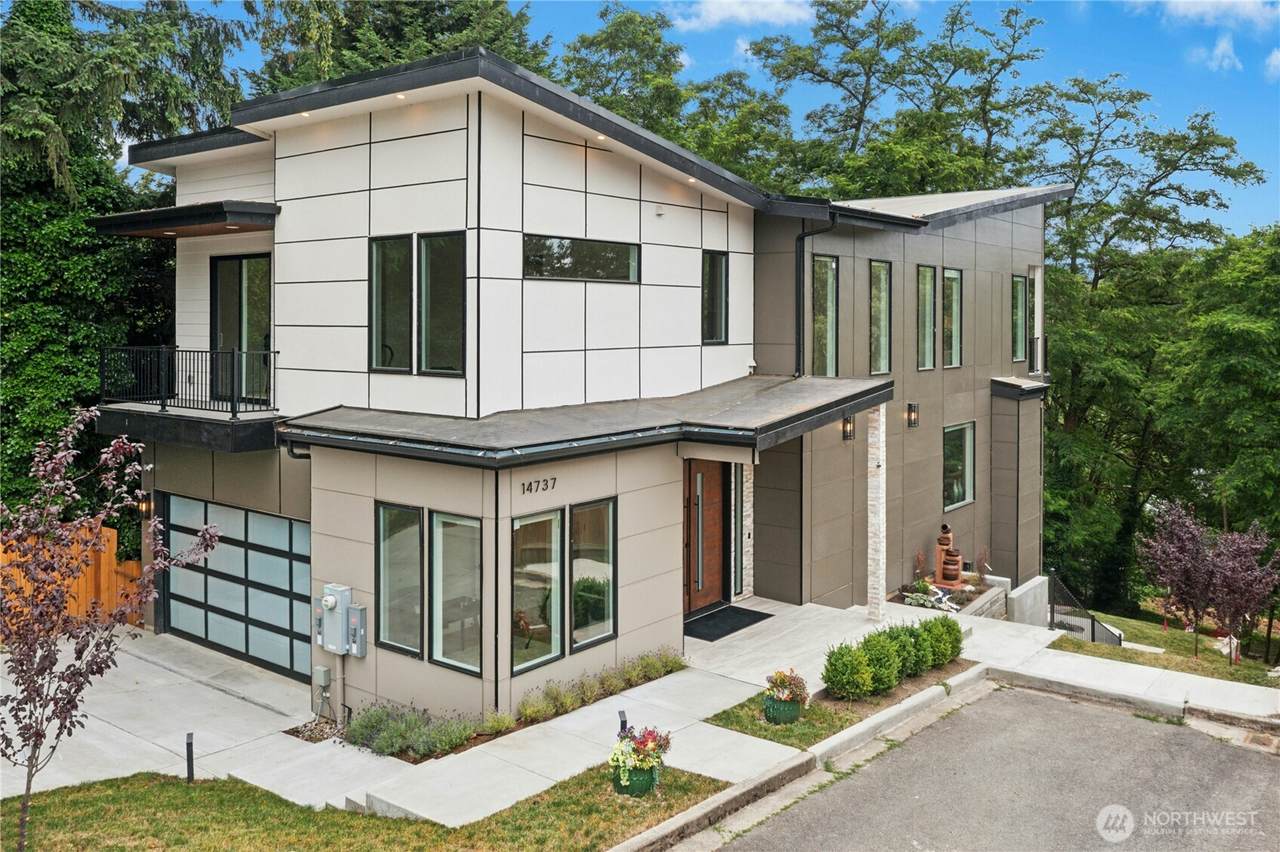 14737 56th Avenue - Photo 1