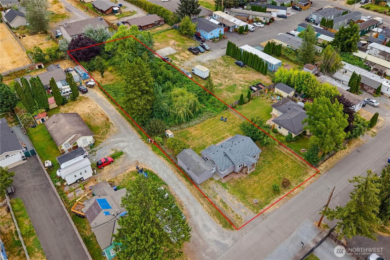 216 4th Avenue - Photo 1