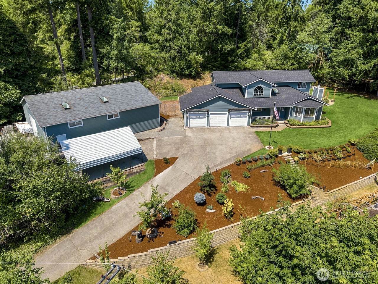 10234 46th Avenue - Photo 1