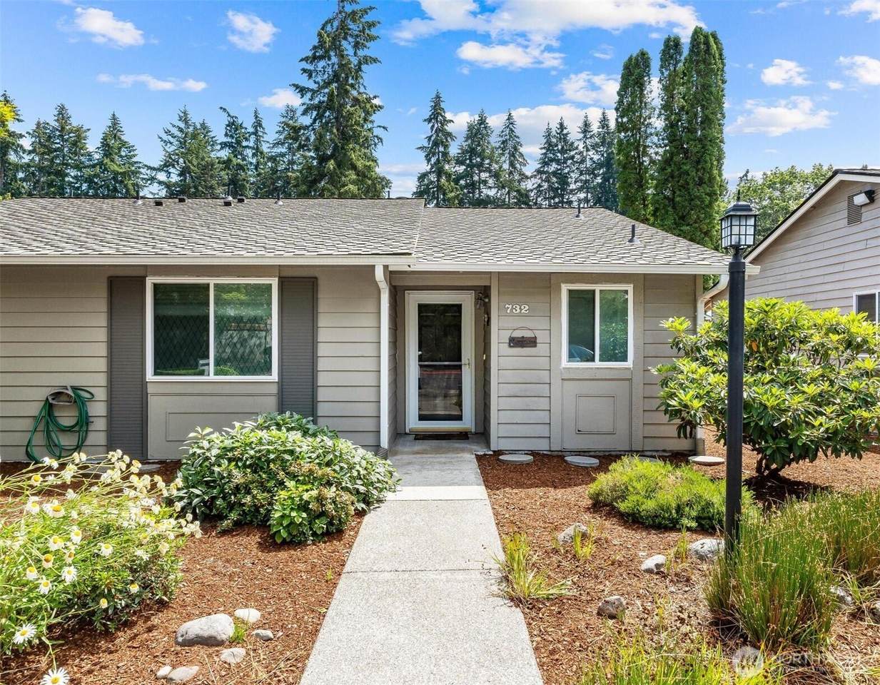 732 126th Avenue - Photo 1
