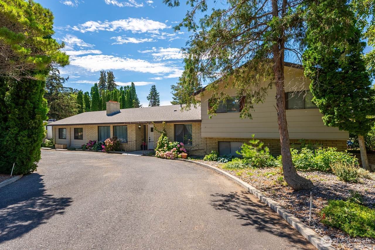 5255 Painted Hills Drive - Photo 1