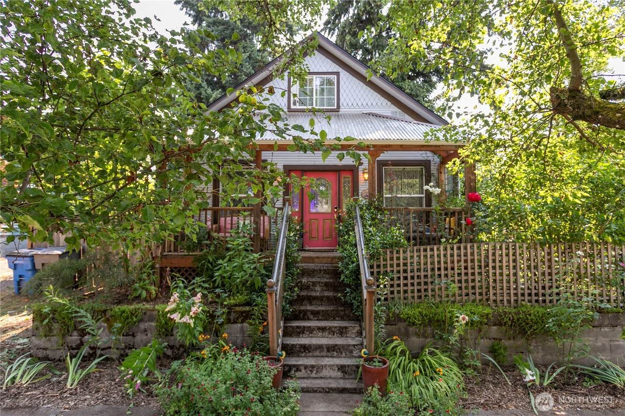 1901 Grant Street - Photo 1