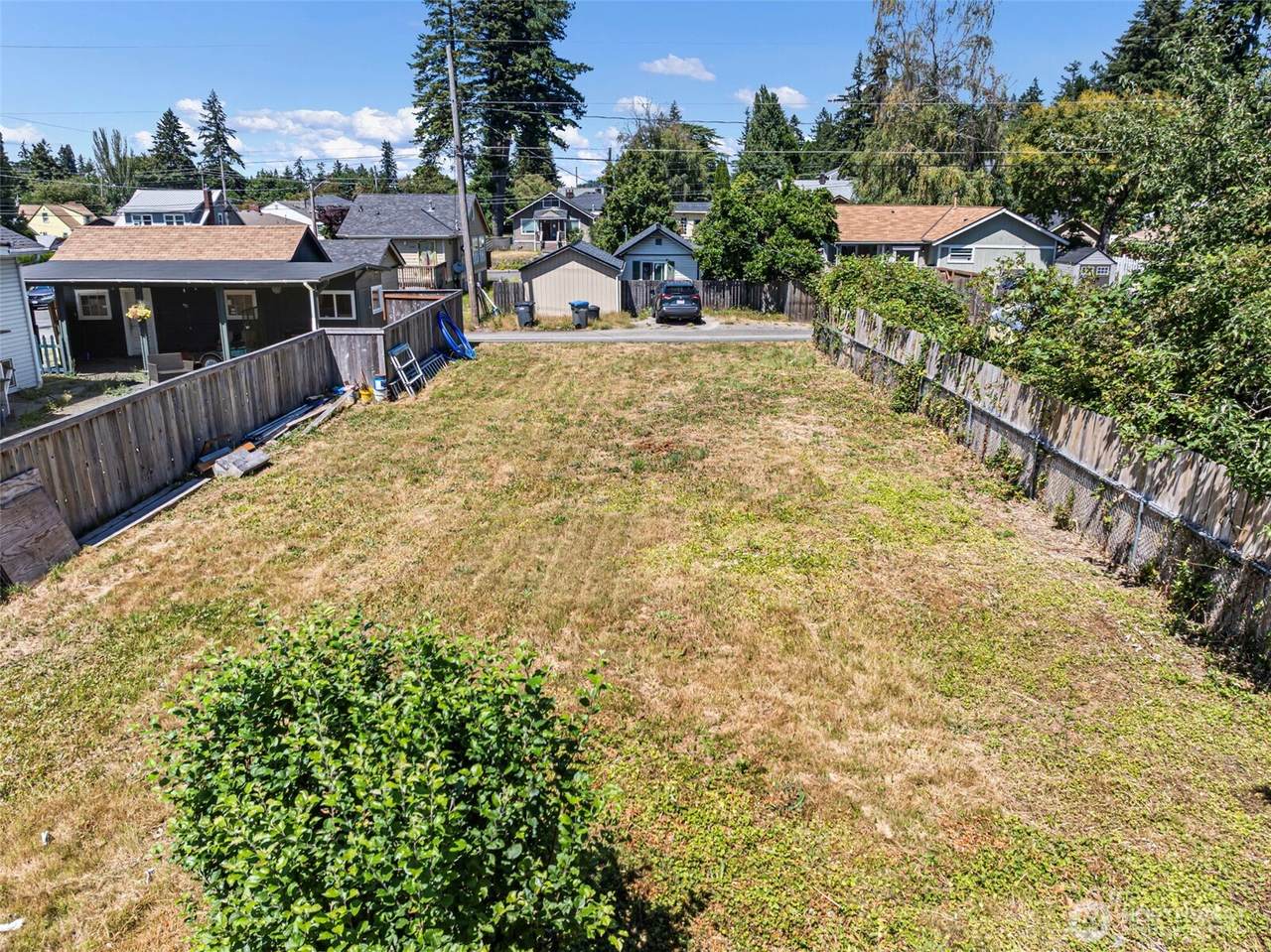2212 2214 10th Street - Photo 1