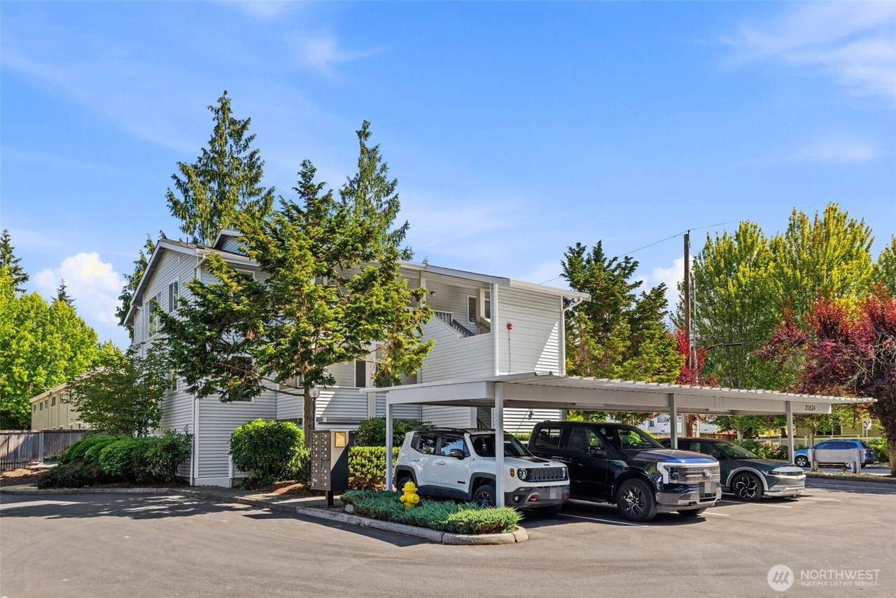 20824 70th Avenue - Photo 1