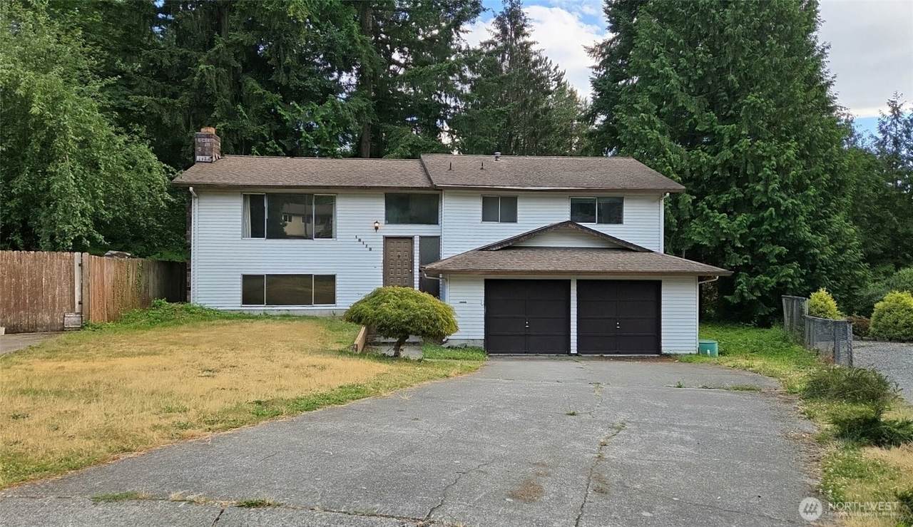 19119 130th Avenue - Photo 1