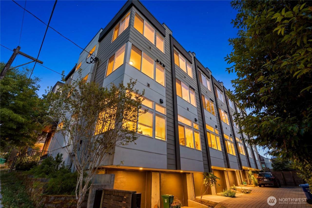 333 90th Street - Photo 1