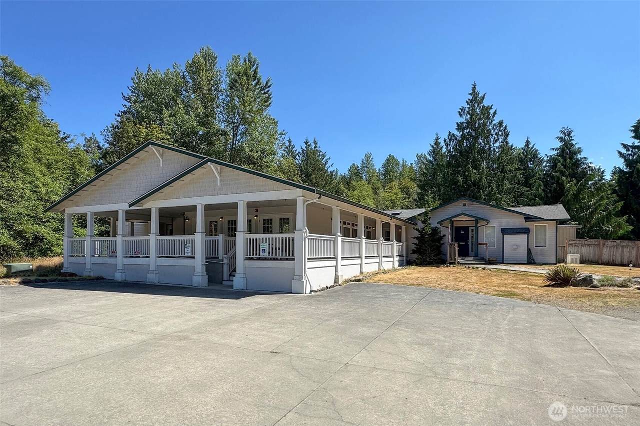 https://bt-photos.global.ssl.fastly.net/nwmls/1280_boomver_1_2553531-1.jpg