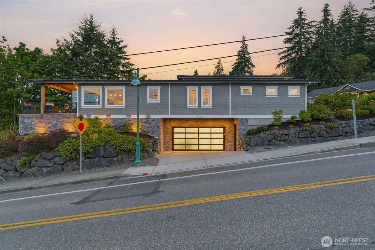 4010 Burnham Dr - Photo 1