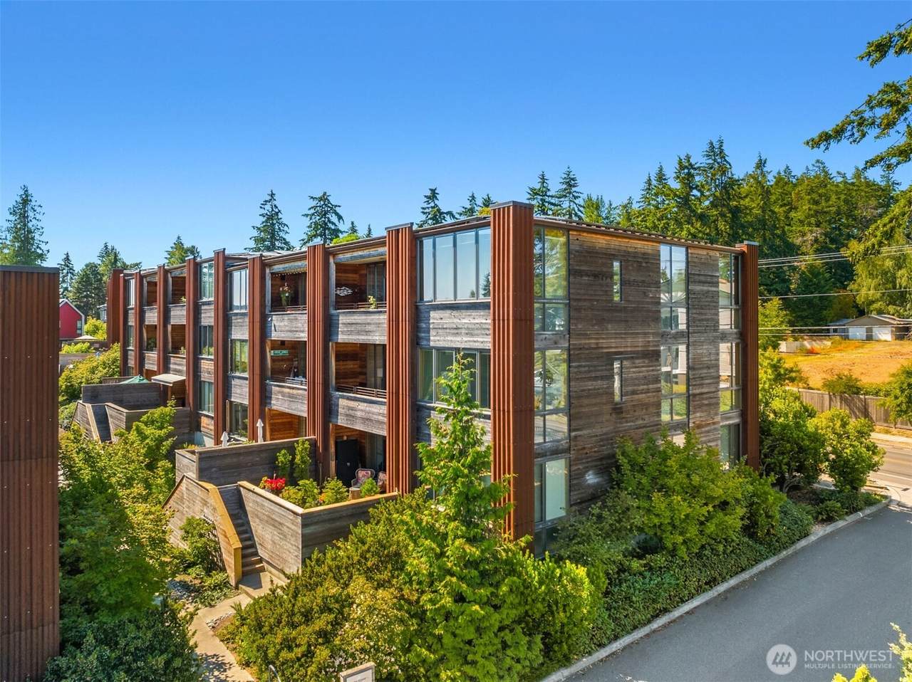 211 Wyatt Way - Photo 1