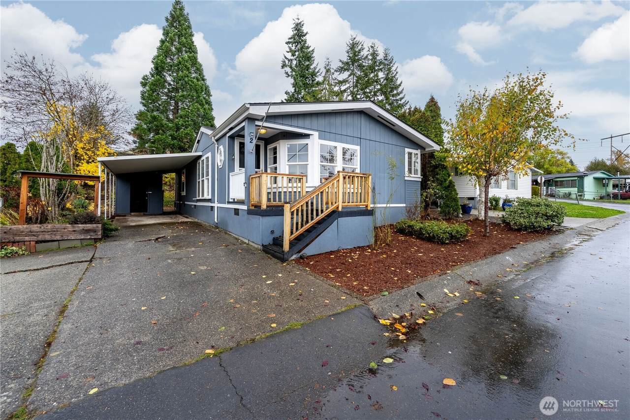 704 87th Avenue - Photo 1