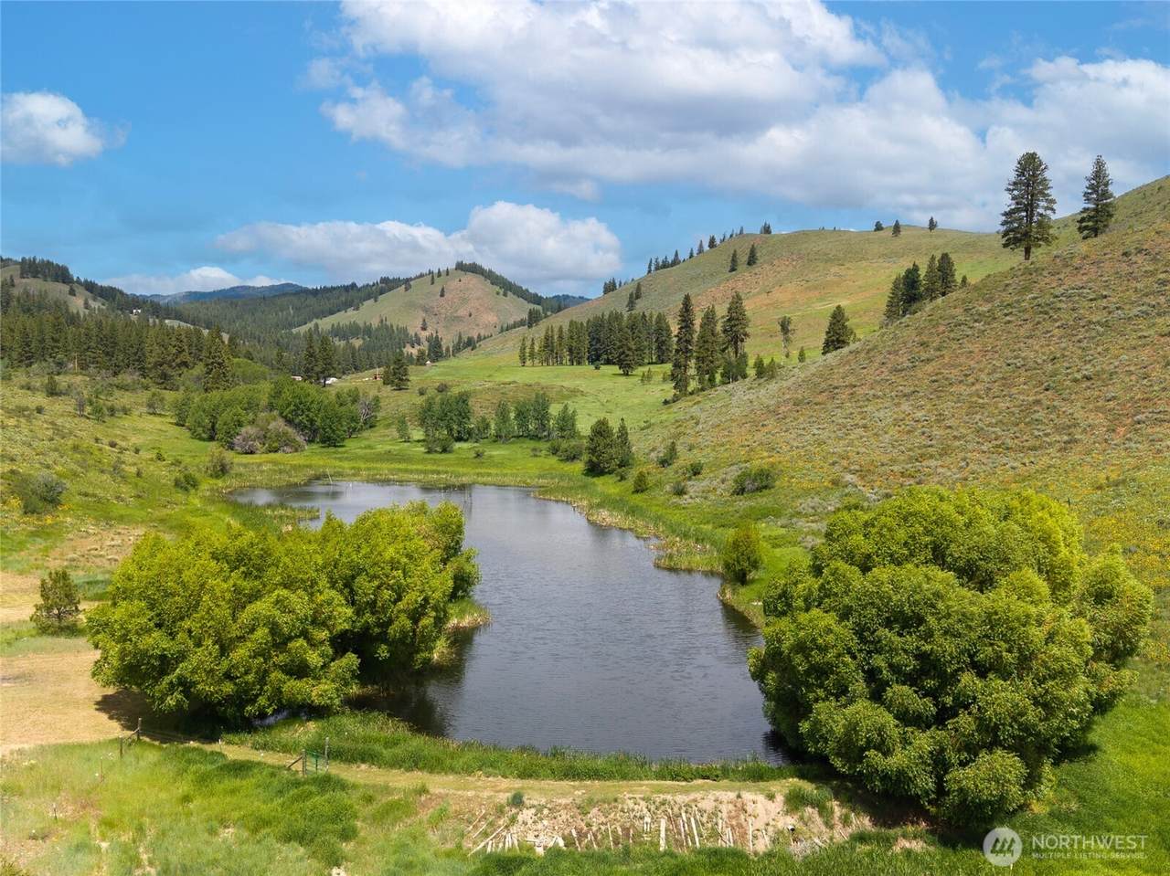 https://bt-photos.global.ssl.fastly.net/nwmls/1280_boomver_1_2554074-1.jpg