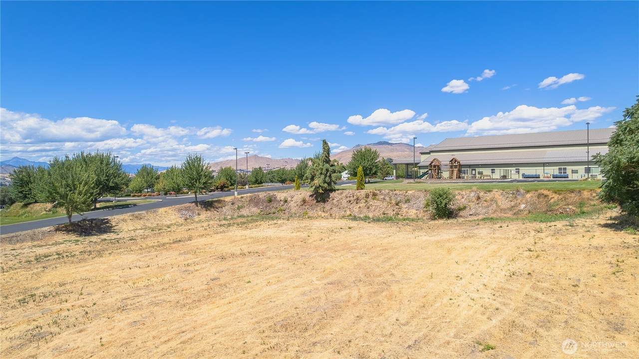 23 Mcelmurry Lane - Photo 1