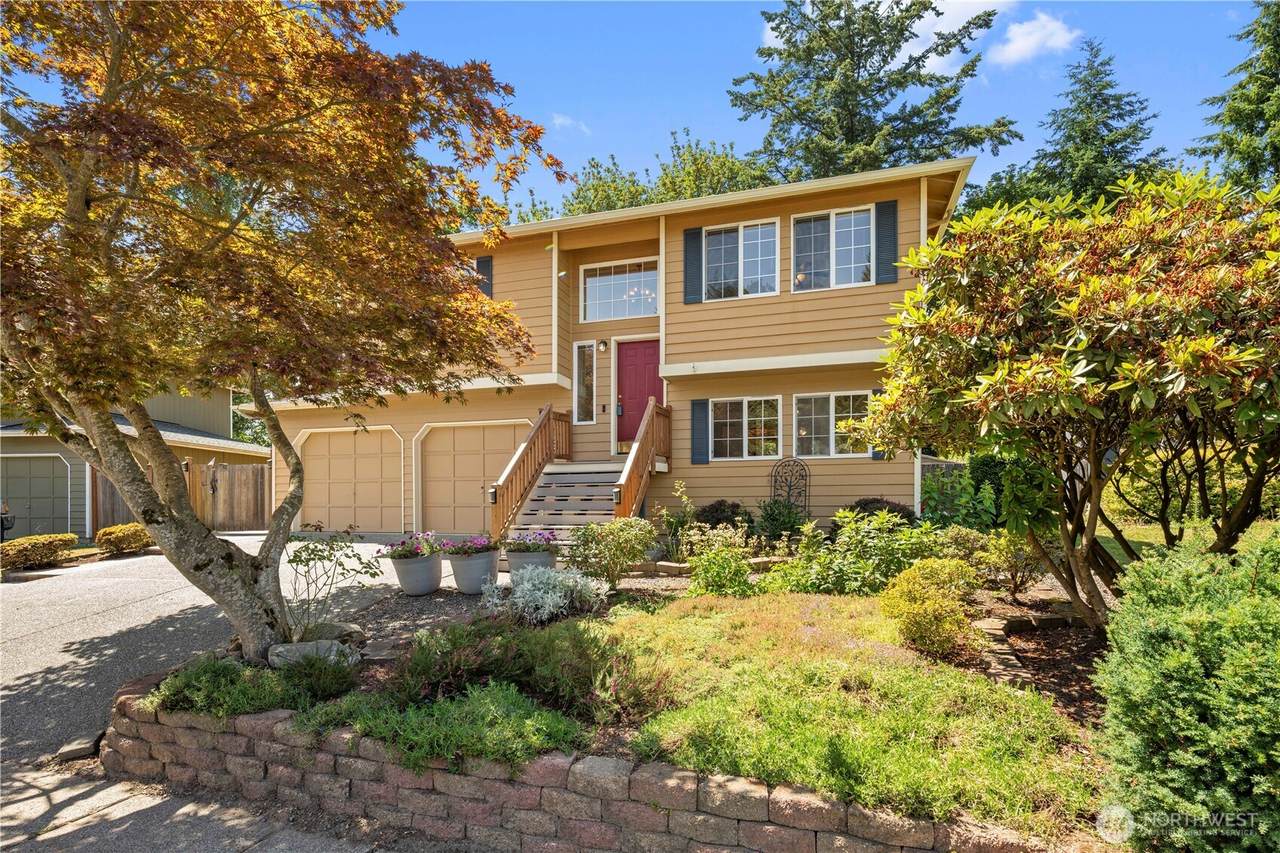 928 96th Avenue - Photo 1