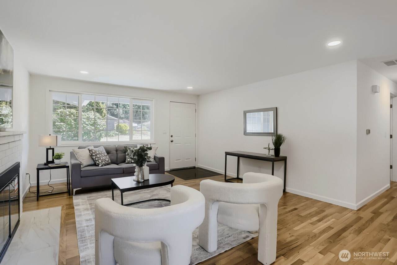 https://bt-photos.global.ssl.fastly.net/nwmls/1280_boomver_1_2554257-1.jpg