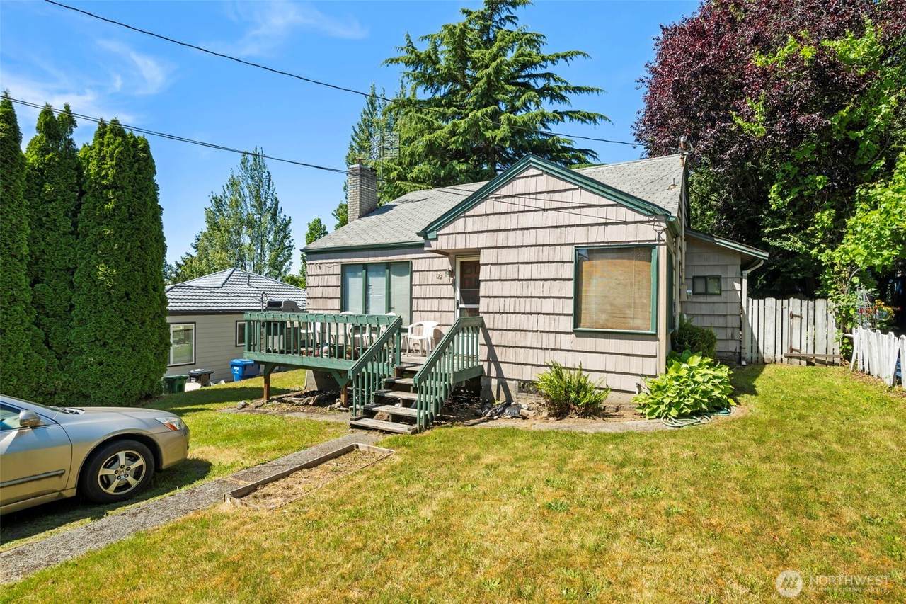 122 103rd Street - Photo 1