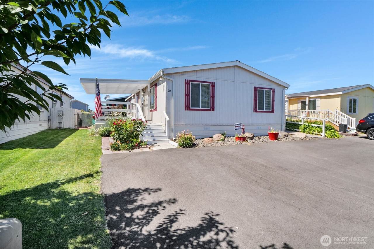 3211 Wapato Drive - Photo 1