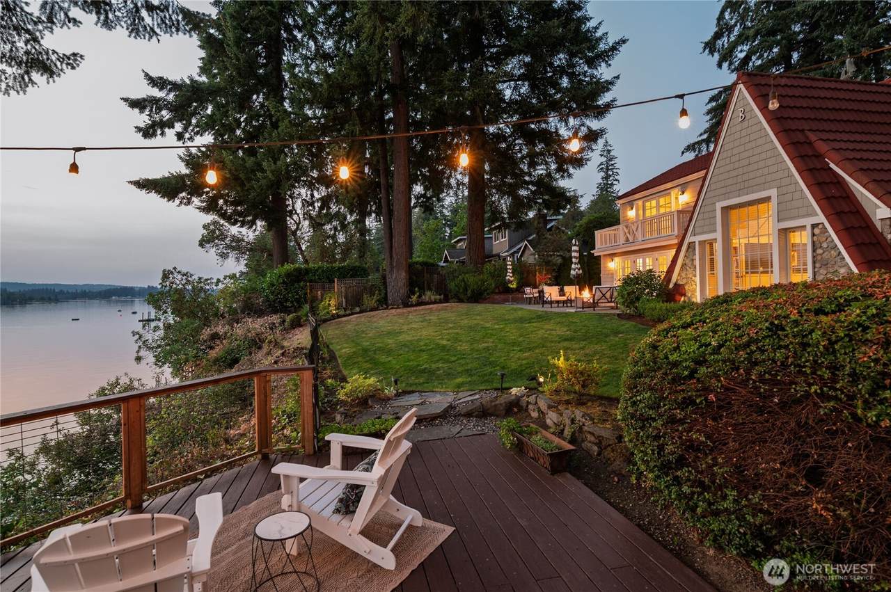 2425 Marine Drive - Photo 1