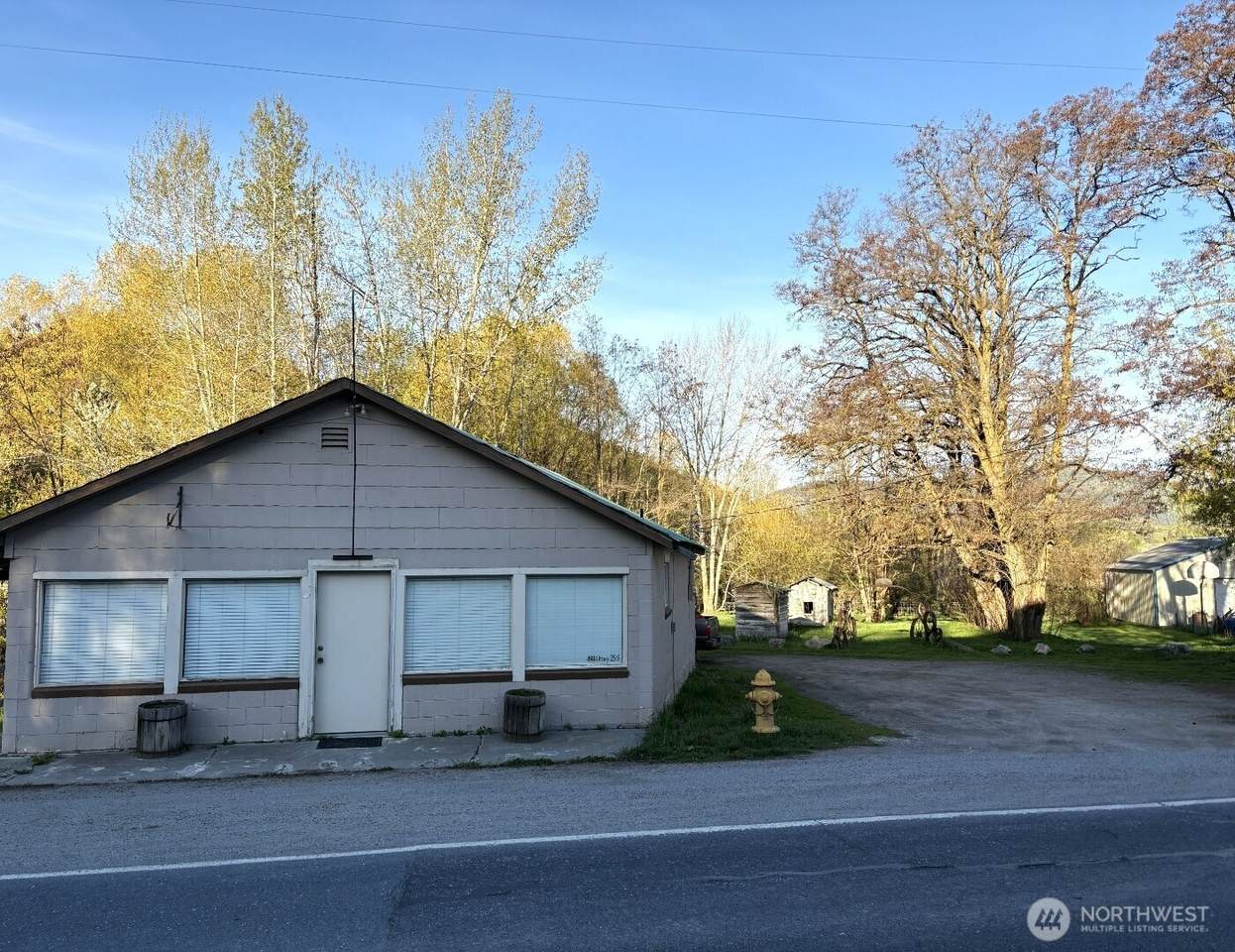 4984 Hwy 25 - Photo 1
