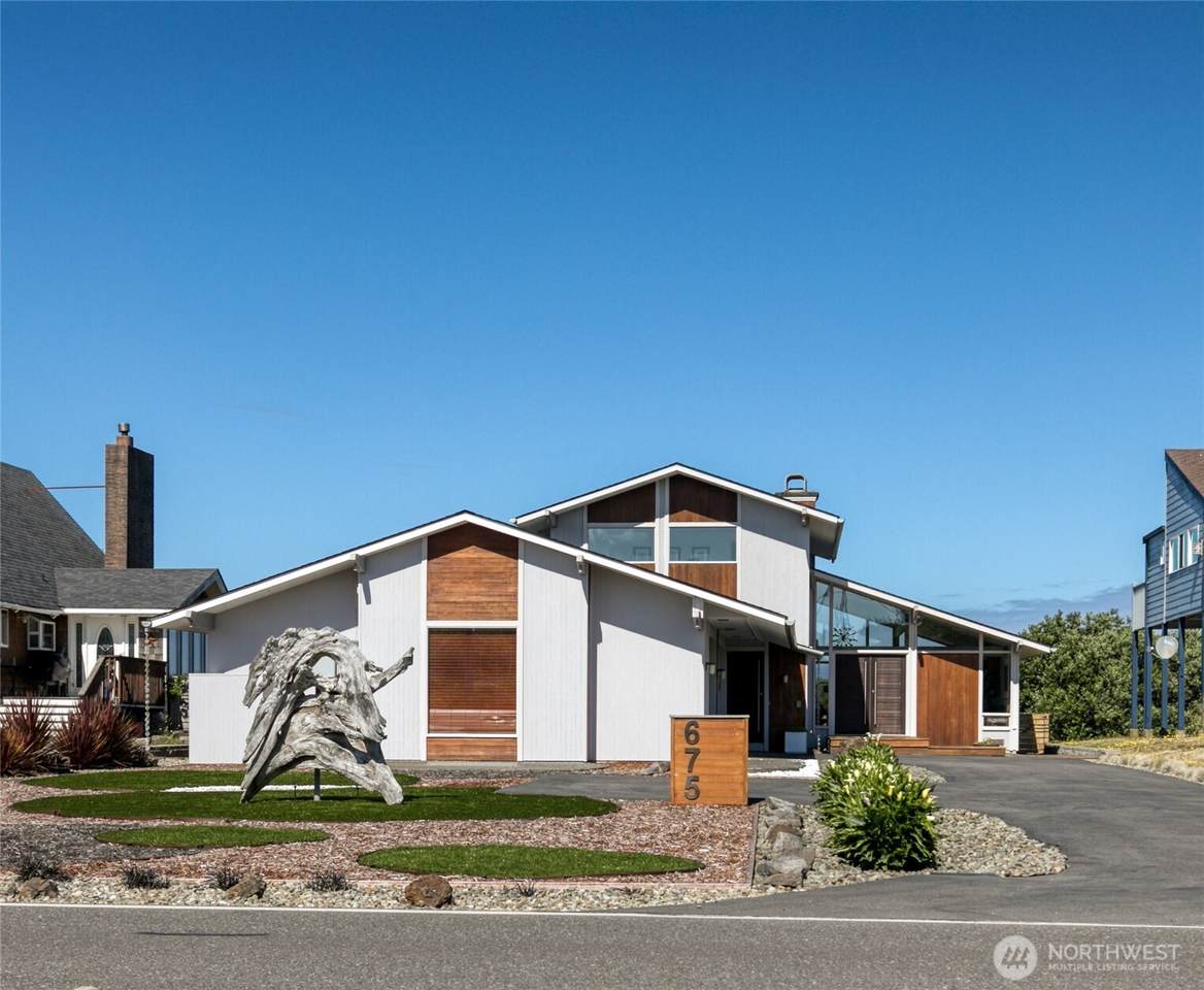 675 Ocean Shores Boulevard - Photo 1