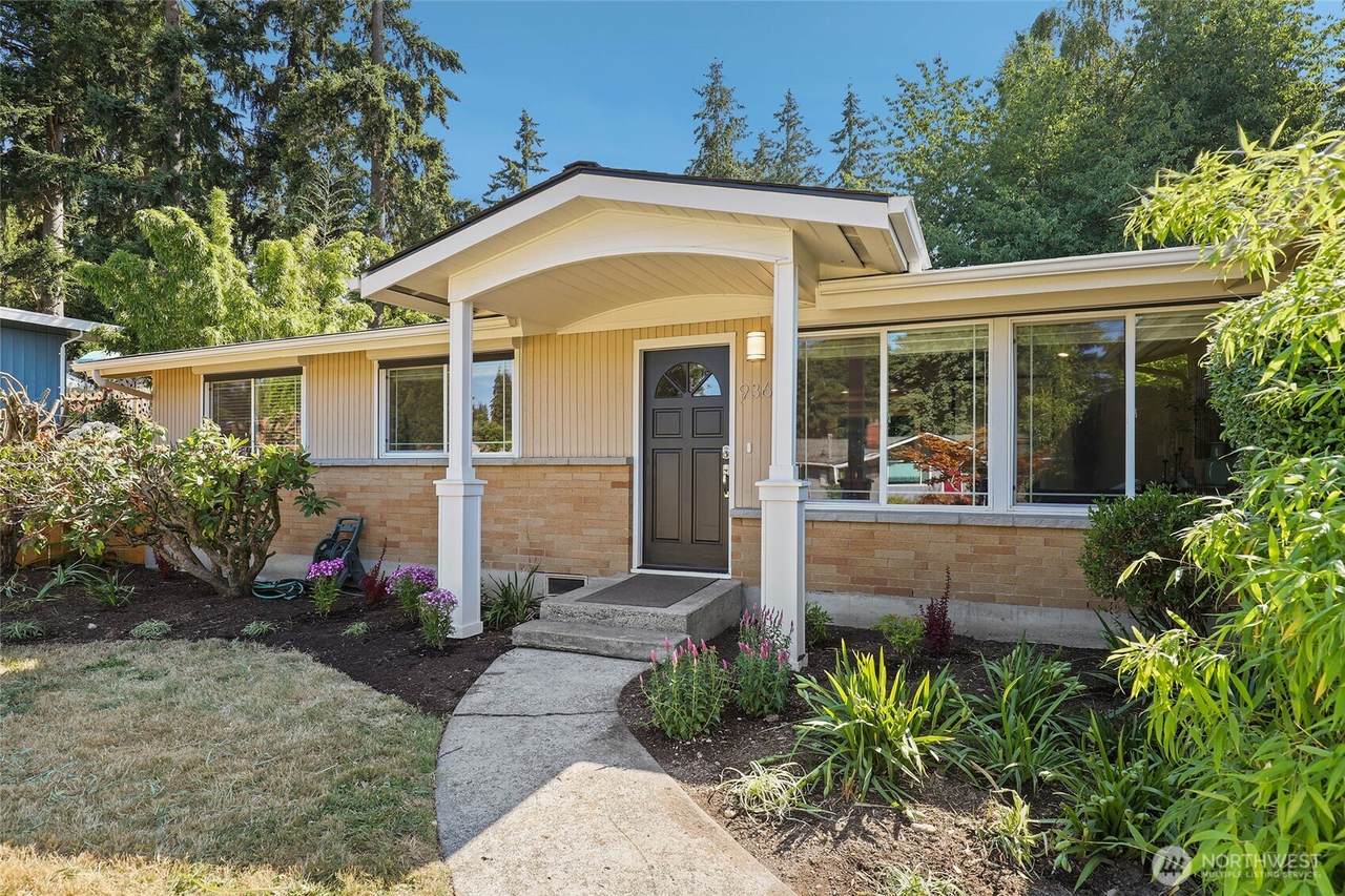 936 165th Avenue - Photo 1