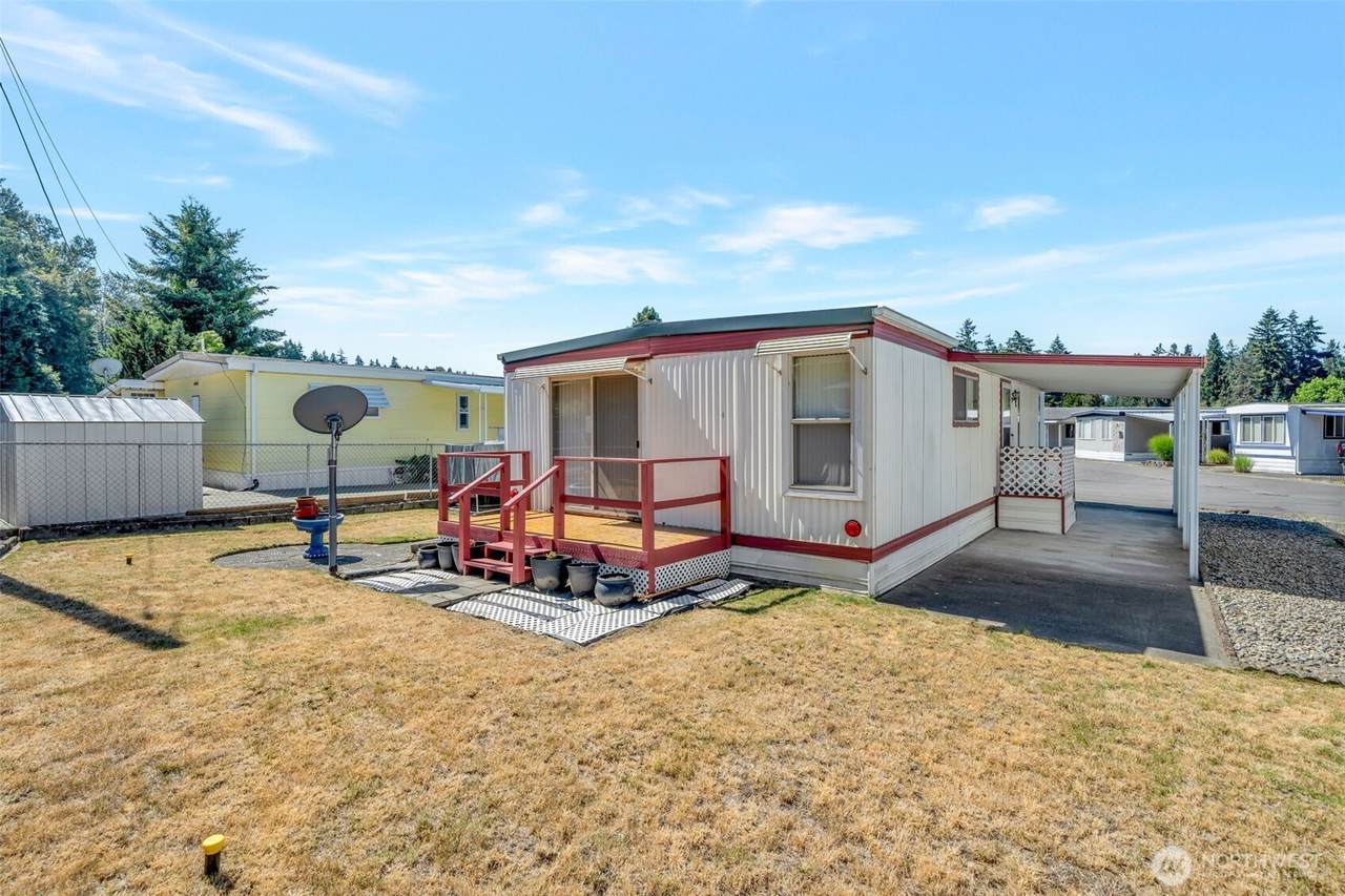 https://bt-photos.global.ssl.fastly.net/nwmls/1280_boomver_1_2554965-1.jpg