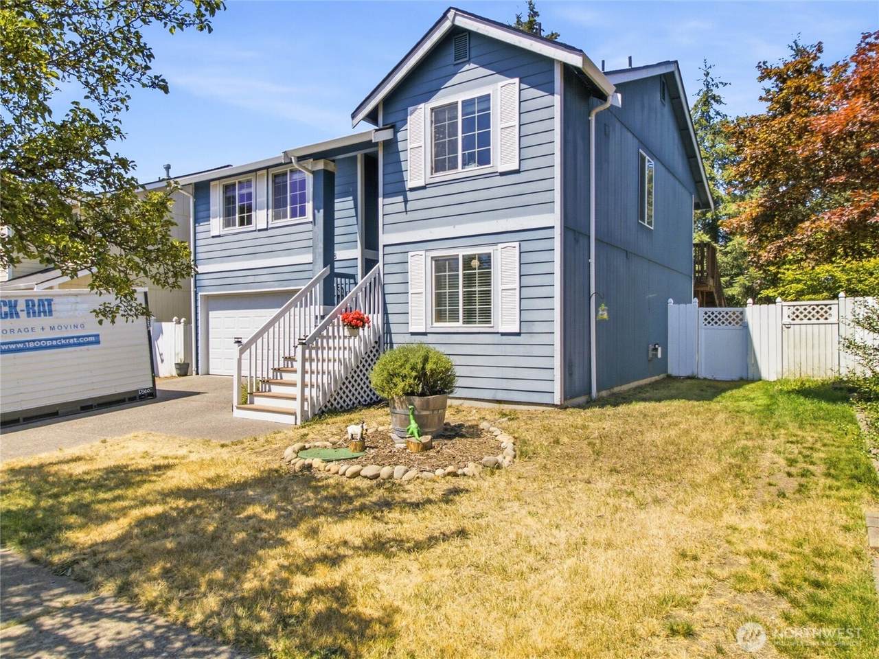 15658 91st Way - Photo 1