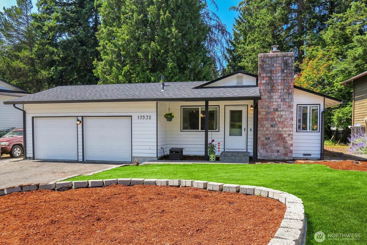 17532 24th Avenue - Photo 1