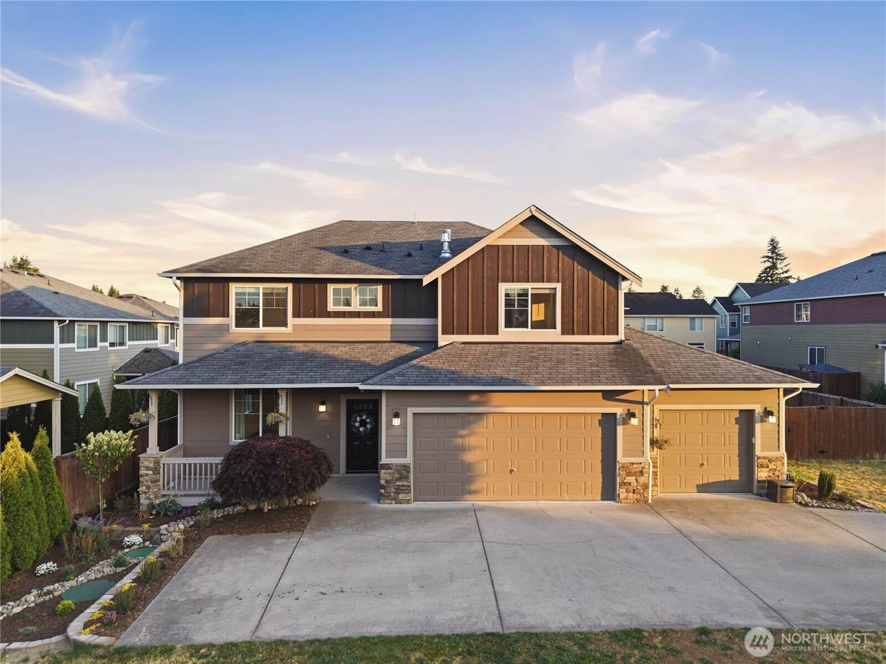 15318 91st Avenue - Photo 1