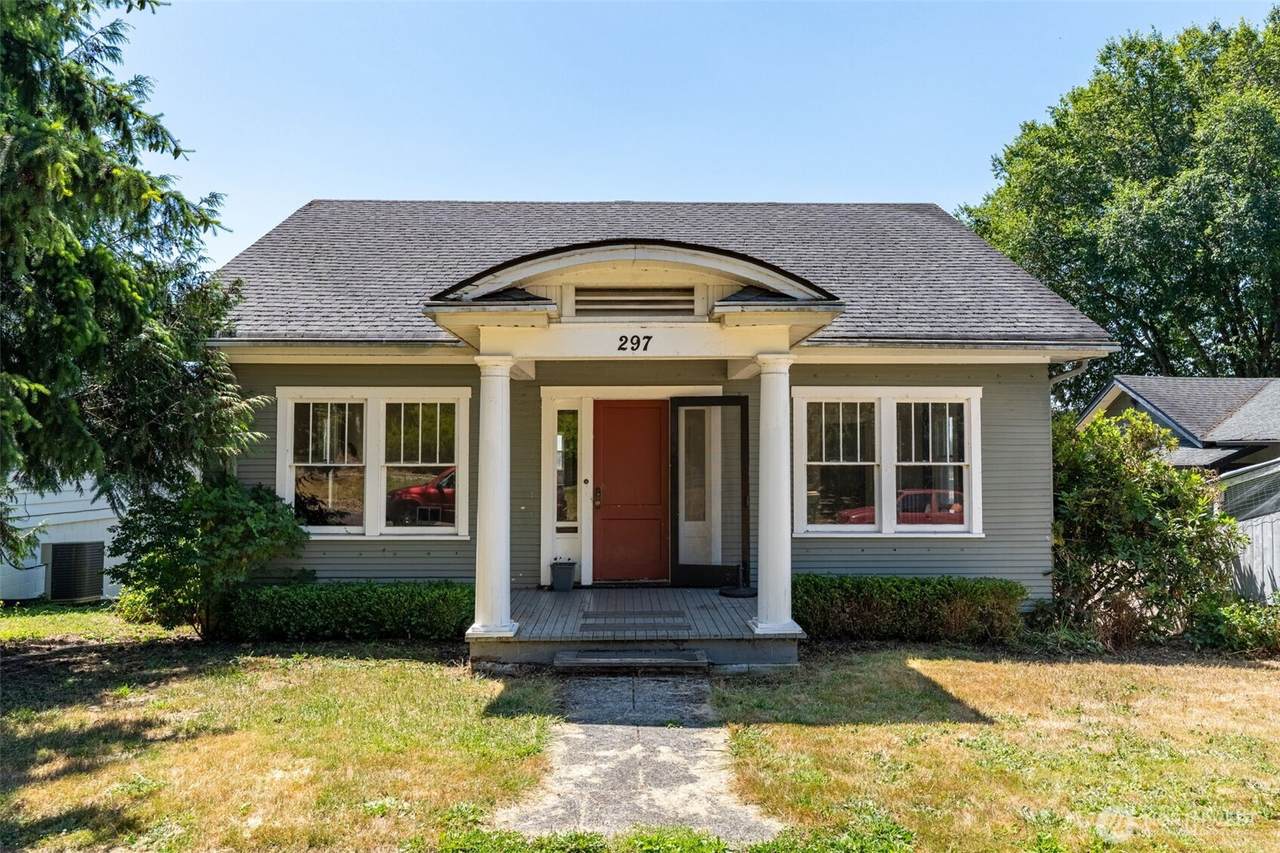 297 Washington Avenue - Photo 1
