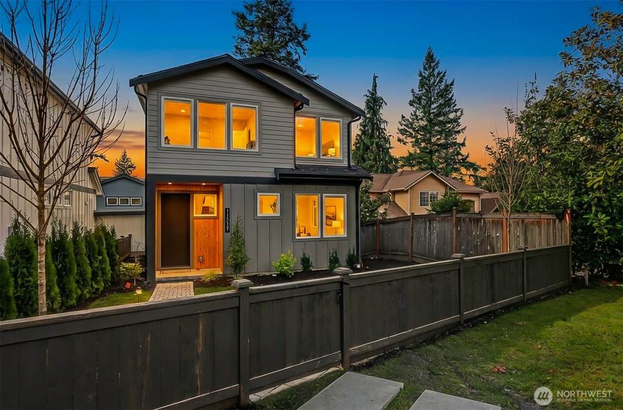 11217 95th Street - Photo 1