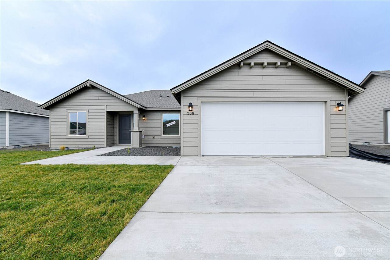 308 Sandy Loop - Photo 1