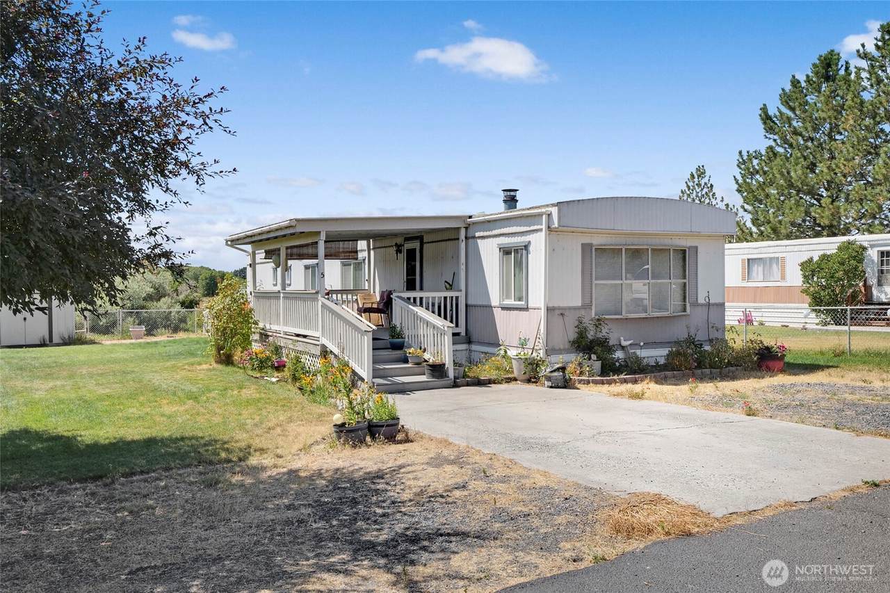 4680 Rd K - Photo 1