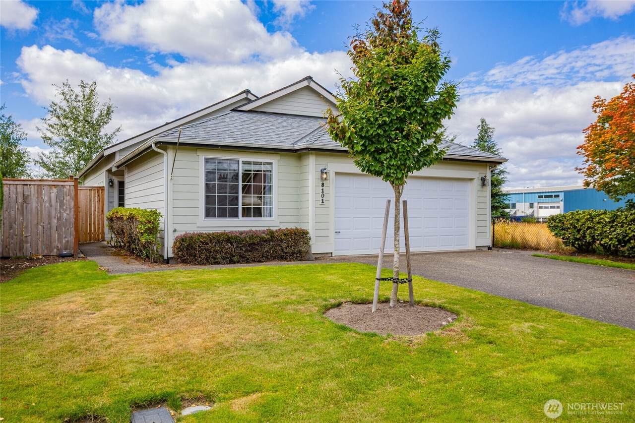 8101 Westcott Lane - Photo 1