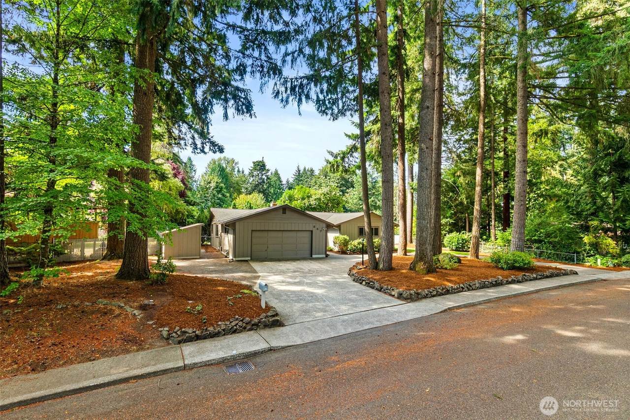 647 Z Street - Photo 1