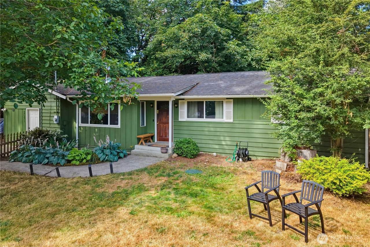 37231 40th Avenue - Photo 1