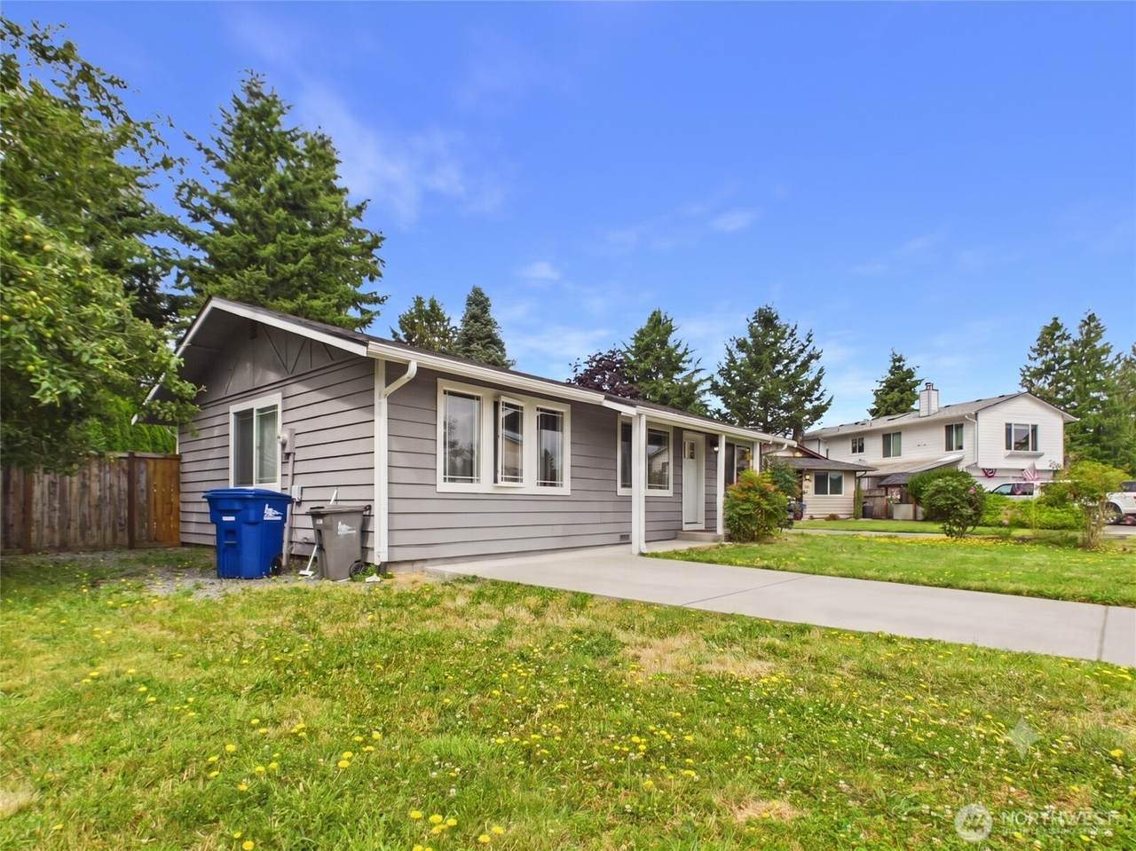 732 Natalie Place - Photo 1
