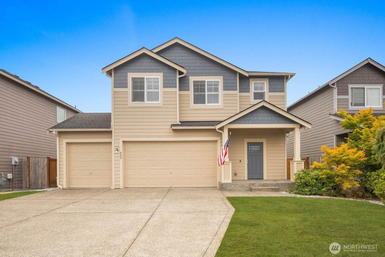 932 134th Street - Photo 1