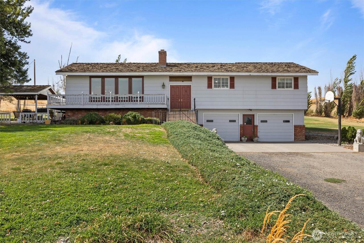 697 Conrad Road - Photo 1