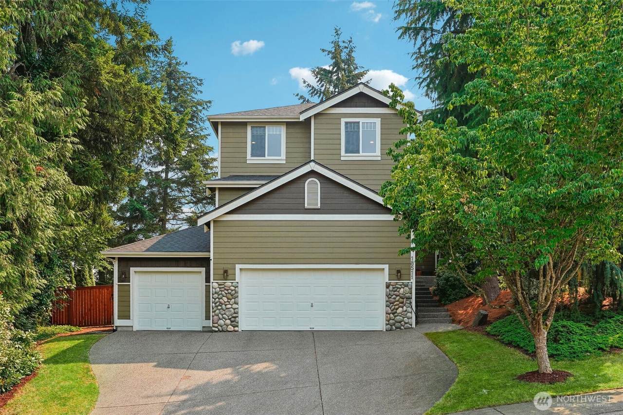 18511 94th Street Ct - Photo 1