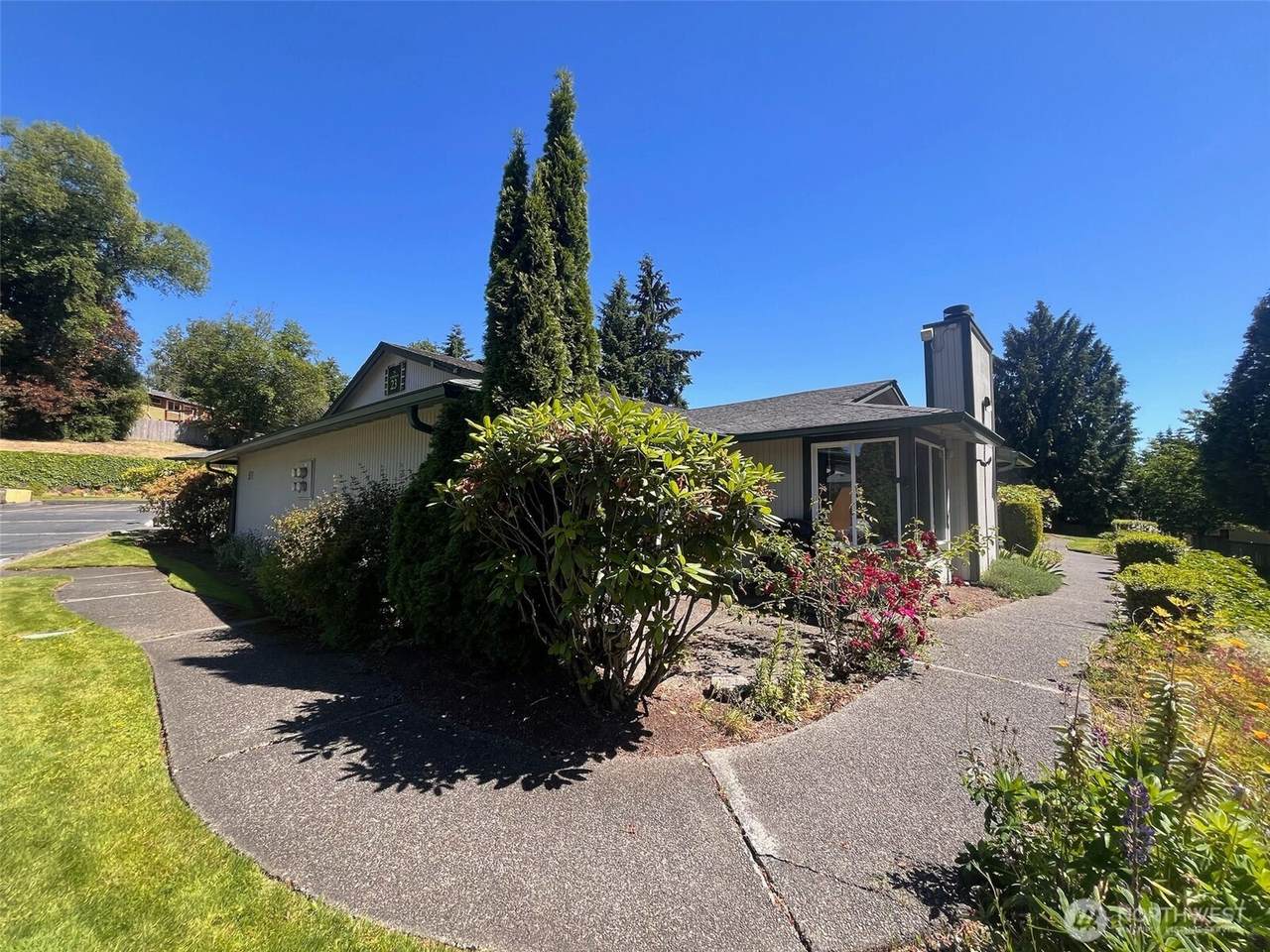 511 325th Street - Photo 1
