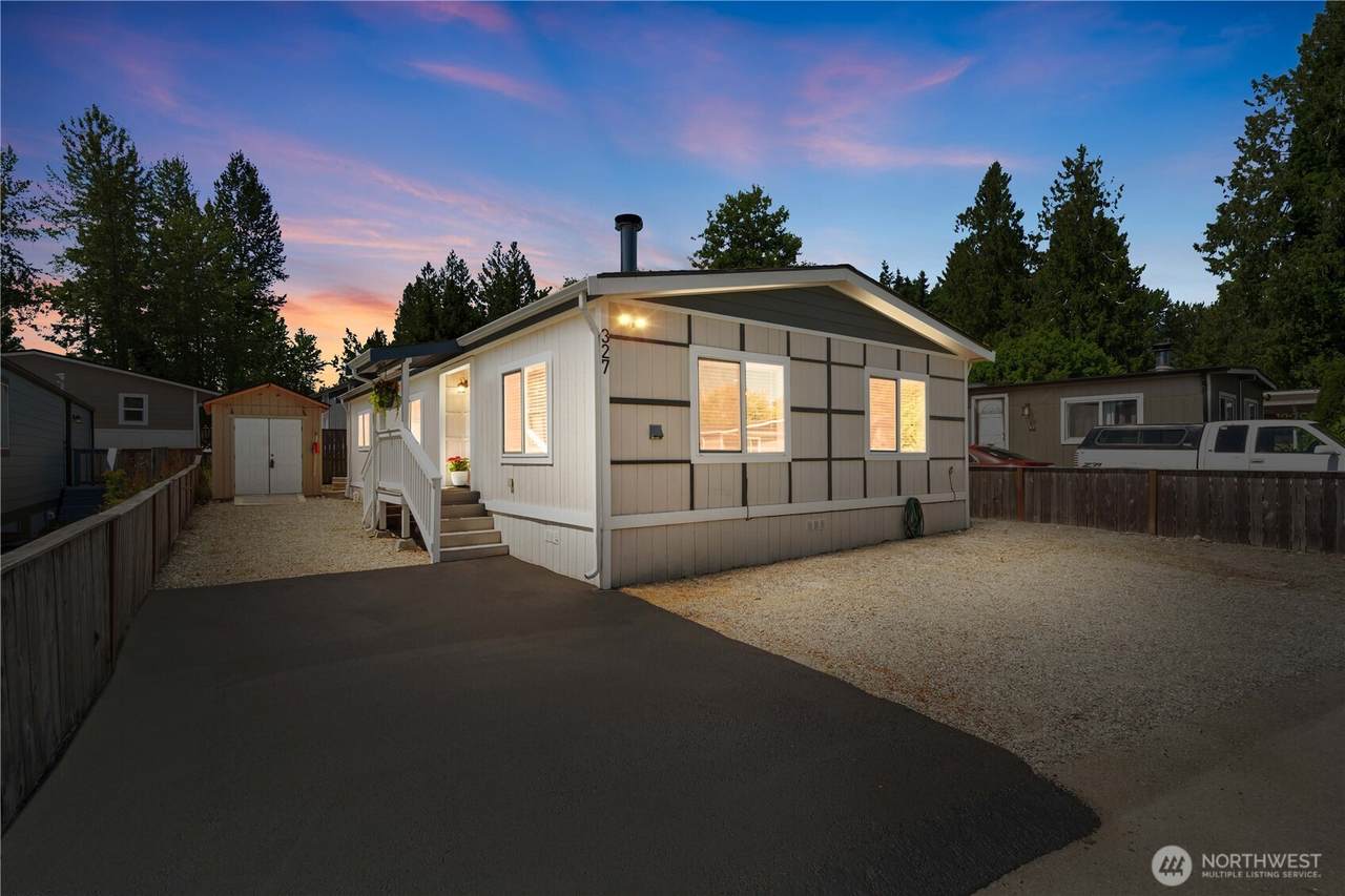 31108 3rd Avenue - Photo 1