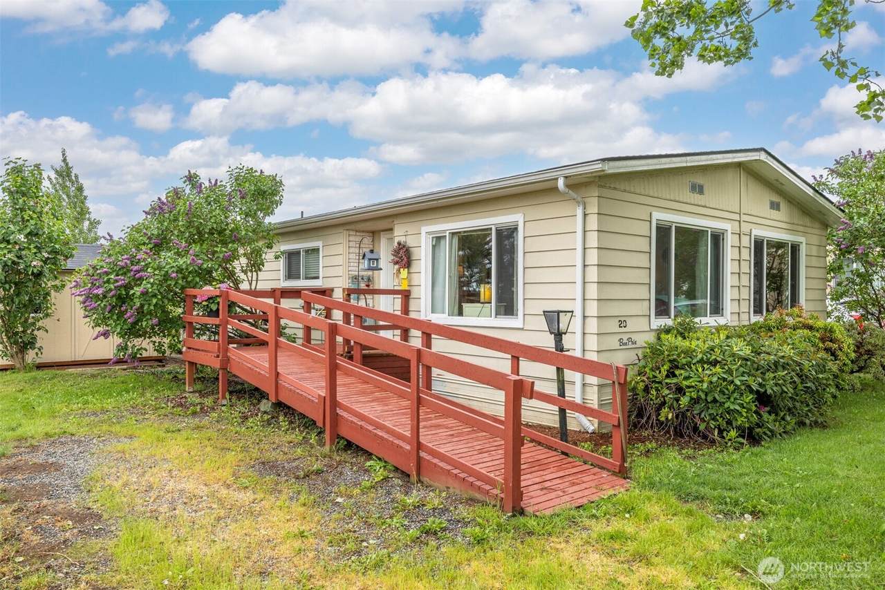 380 Pole Road - Photo 1