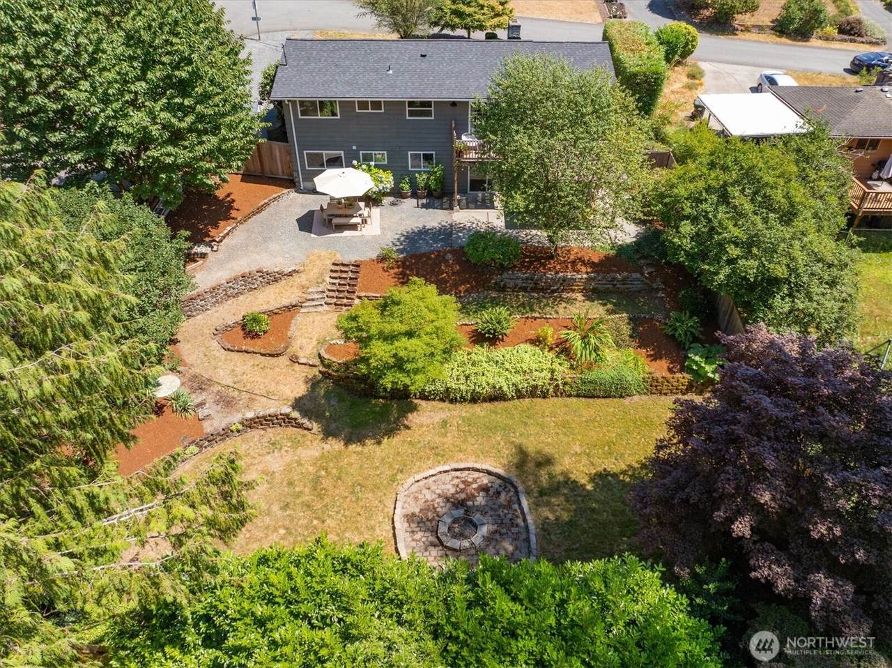 11253 145th Avenue - Photo 1