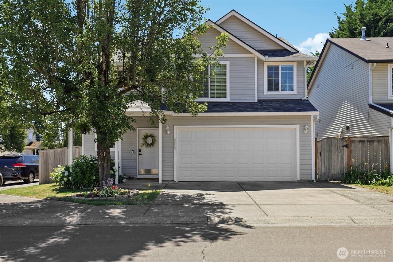 15029 69th Street - Photo 1