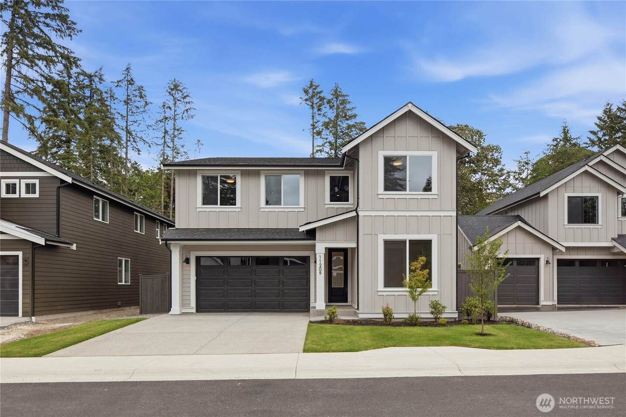11209 79th Avenue Ct - Photo 1